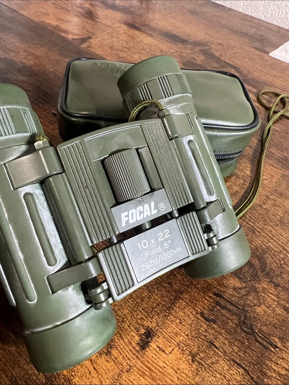 Aris Olive Green 10x22 Compact Binoculars with Case
